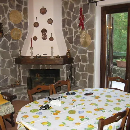 Le Tre Rose Montagna Apartmán *