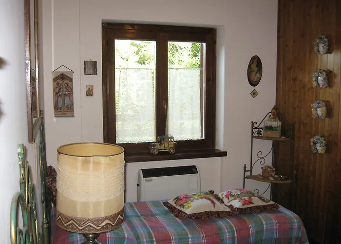 Le Tre Rose Montagna 公寓