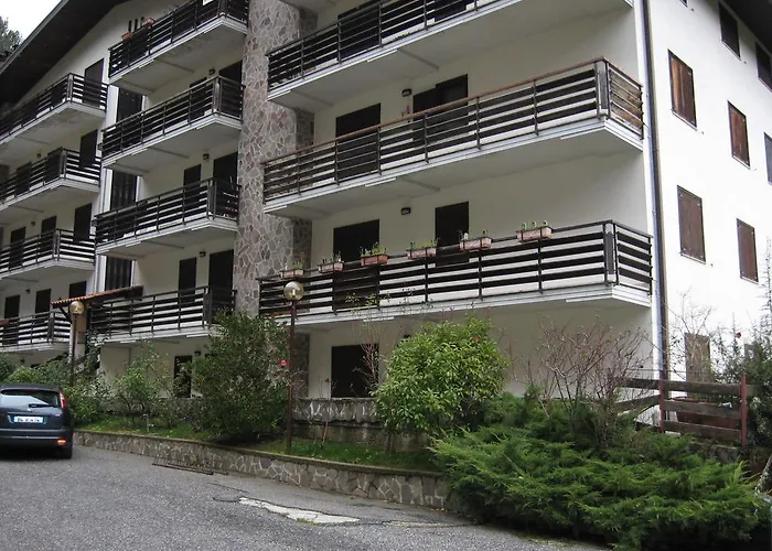 公寓 Le Tre Rose Montagna 卡迈格拉特罗希拉诺